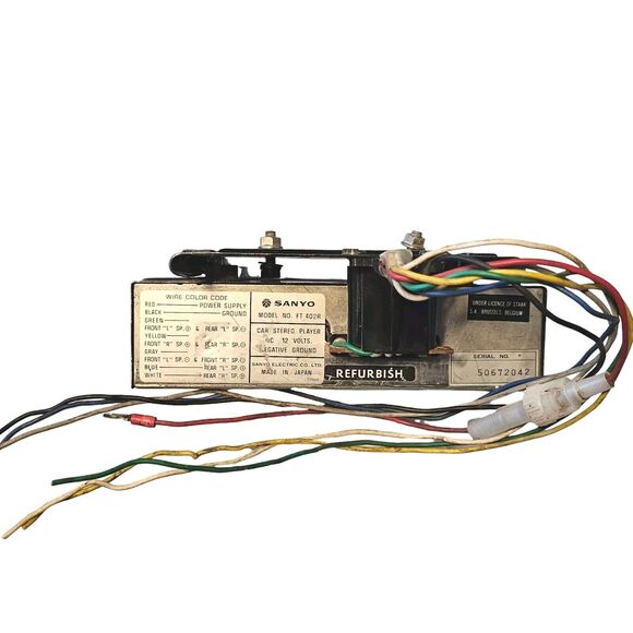 Vtg Sanyo Cassette Car Stereo Tape Player FT 402 Bracket Wires 3A Fuse Untested - Picture 3 of 9